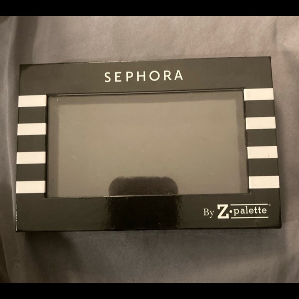 Sephora Z Palette Black and White Tablet Holder